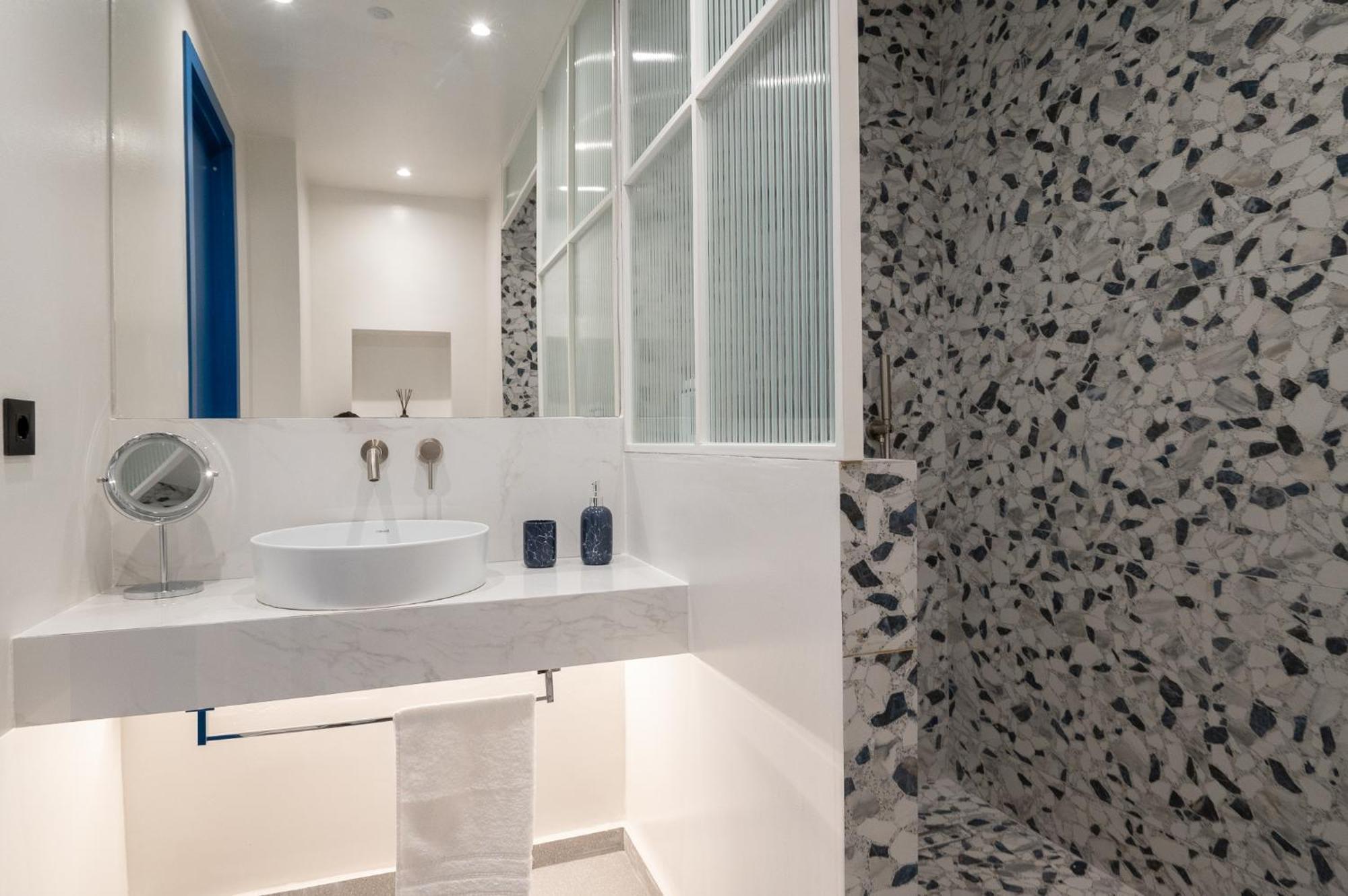 Infinity Blue Next To The Sea Apartment Kalamata